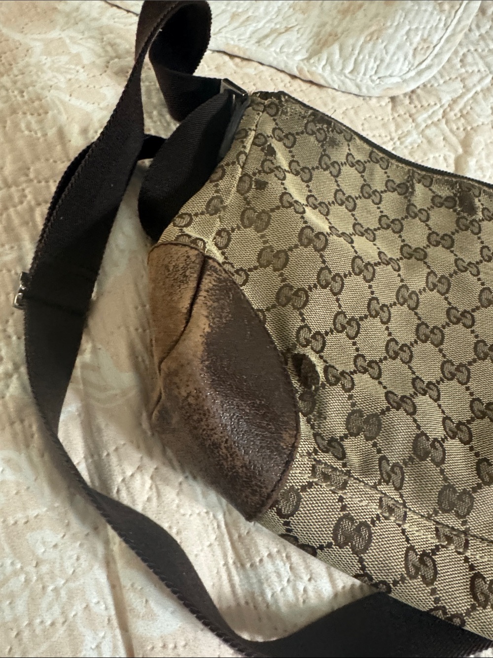 Gucci Beige Monogram Crossbody with Brown Trim - Picture 7 of 8